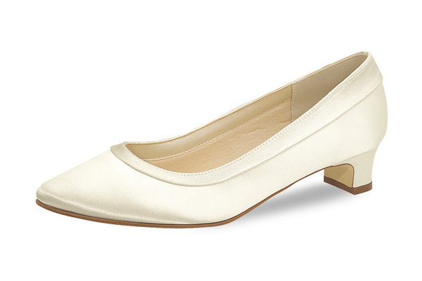 Satin-Pumps Brenda – Ivory – Salma & Noeli – Las Perlitas Zürich