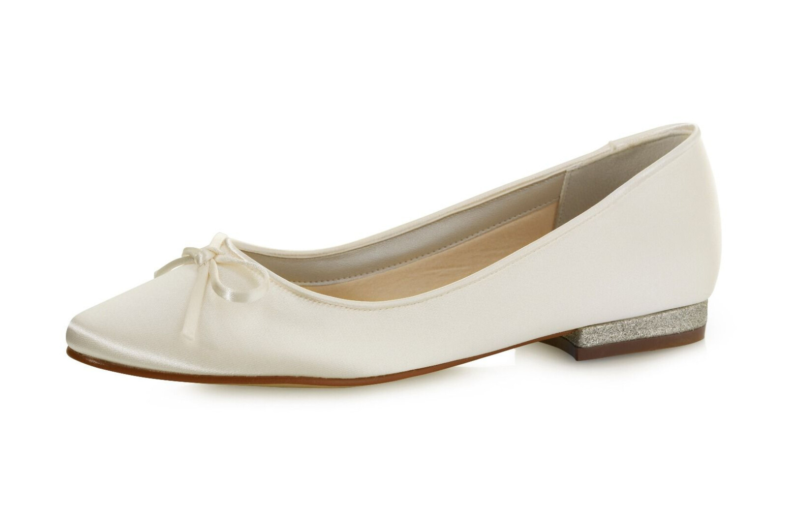 brautschuhe-brittany-zuerich-01 Satin-Ballerina Brittany – Ivory – Salma & Noeli – Las Perlitas Zürich
