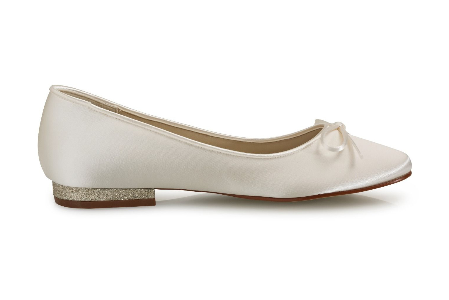 brautschuhe-brittany-zuerich-02 Satin-Ballerina Brittany – Ivory – Salma & Noeli – Las Perlitas Zürich – Ansicht 2