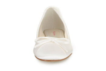 brautschuhe-brittany-zuerich-03 Satin-Ballerina Brittany – Ivory – Salma & Noeli – Las Perlitas Zürich – Ansicht 3