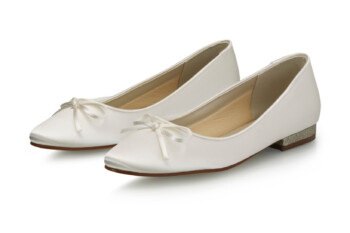 brautschuhe-brittany-zuerich-06 Satin-Ballerina Brittany – Ivory – Salma & Noeli – Las Perlitas Zürich – Ansicht 6