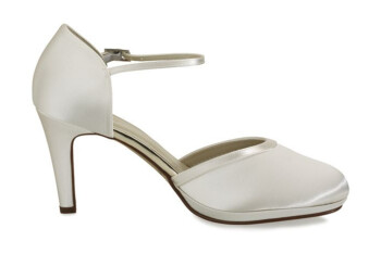 brautschuhe-joni-zuerich-04 Satin-Slingpumps Joni – Ivory – Salma & Noeli – Las Perlitas Zürich – Ansicht 4