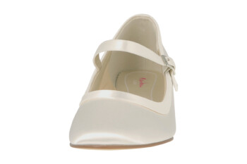brautschuhe-larissa-zuerich-05 Satin-Pumps Larissa – Ivory – Salma & Noeli – Las Perlitas Zürich – Ansicht 5