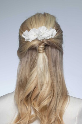 Stoffblumen-Haarnadeln – Ivory – Las Perlitas Zürich
