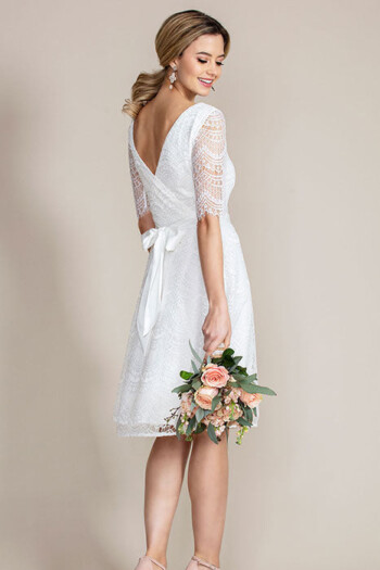 hochzeitskleid-evi-elfenbein-zuerich-11 Hochzeitskleid Evi – Ivory – Las Perlitas Atelier – Las Perlitas Zürich – Ansicht 11