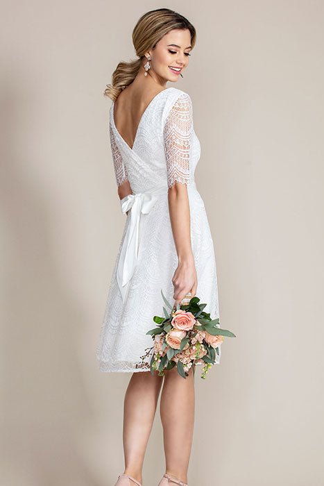 hochzeitskleid-evi-elfenbein-zuerich-11 Hochzeitskleid Evi – Ivory – Las Perlitas Atelier – Las Perlitas Zürich – Ansicht 11