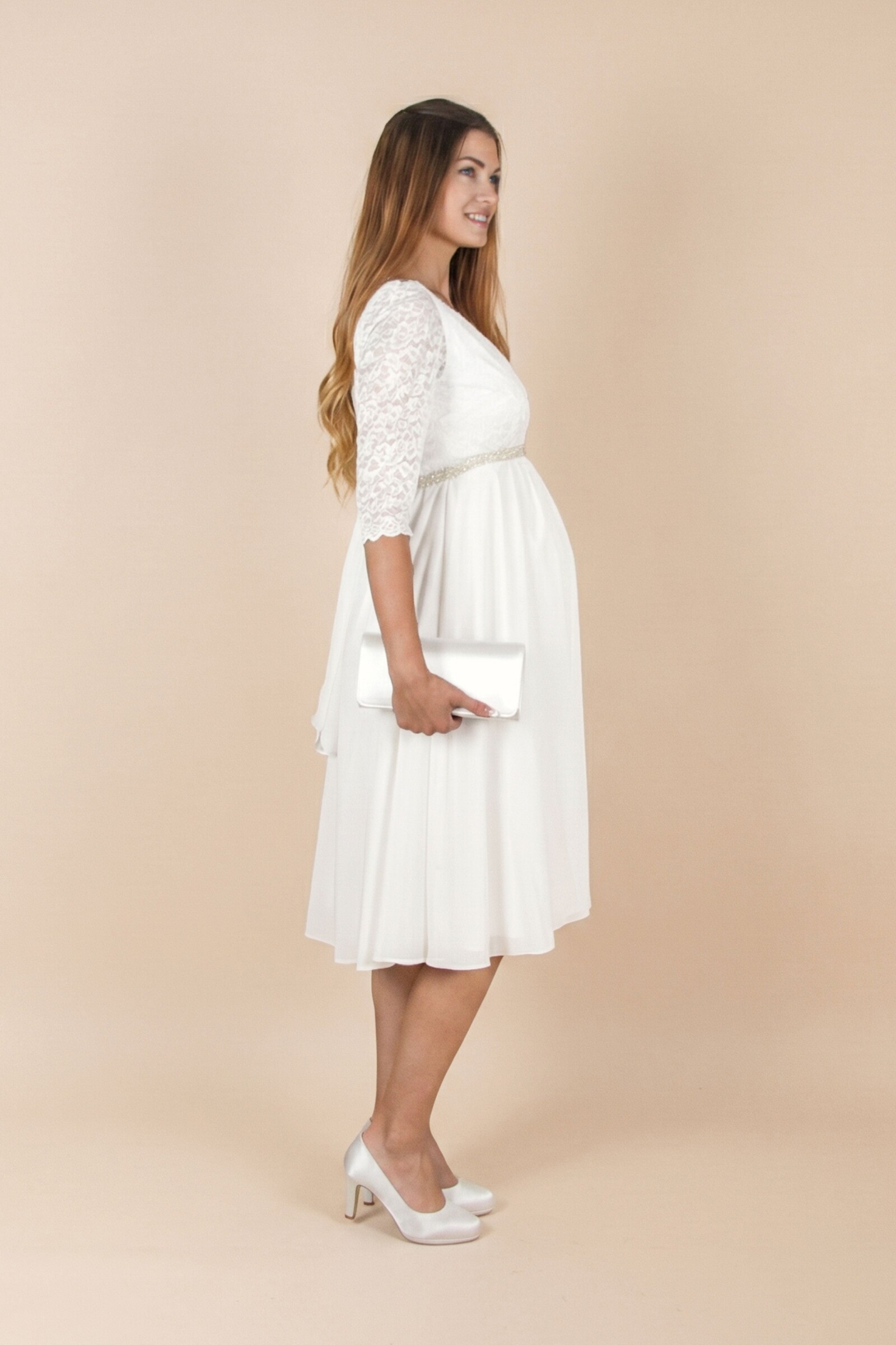 umstands-hochzeitskleid-cecilia-kurz-elfenbein-zuerich-03-1.jpg Umstandshochzeitskleid Cecilia kurz – Ivory