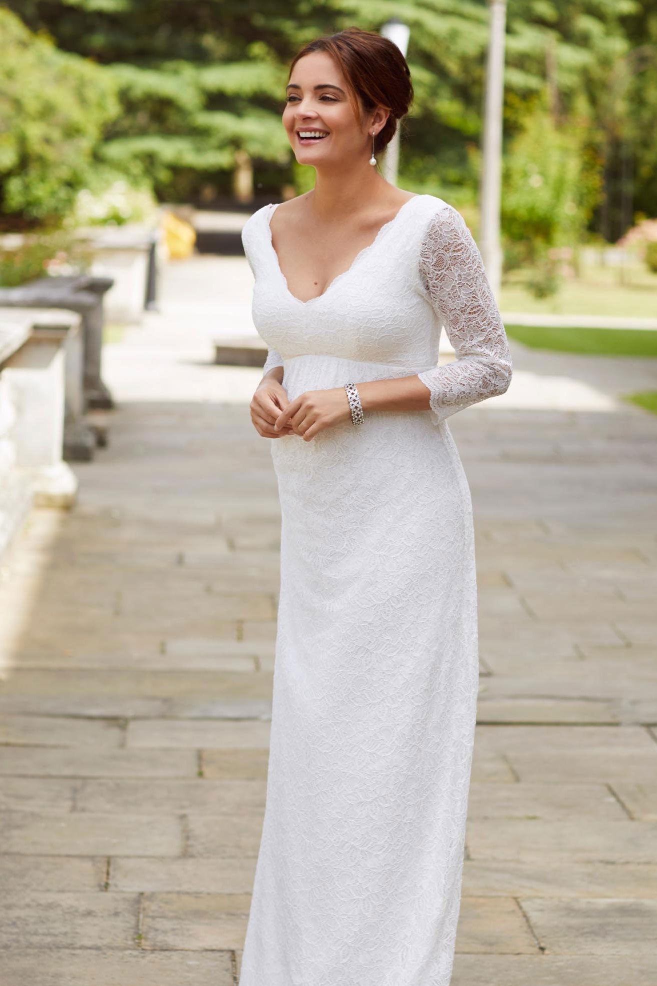 umstands-hochzeitskleid-chloe-lang-weiss-zuerich-04 Umstandshochzeitskleid Chloe lang – Ivory – Las Perlitas Atelier – Las Perlitas Zürich – Ansicht 4