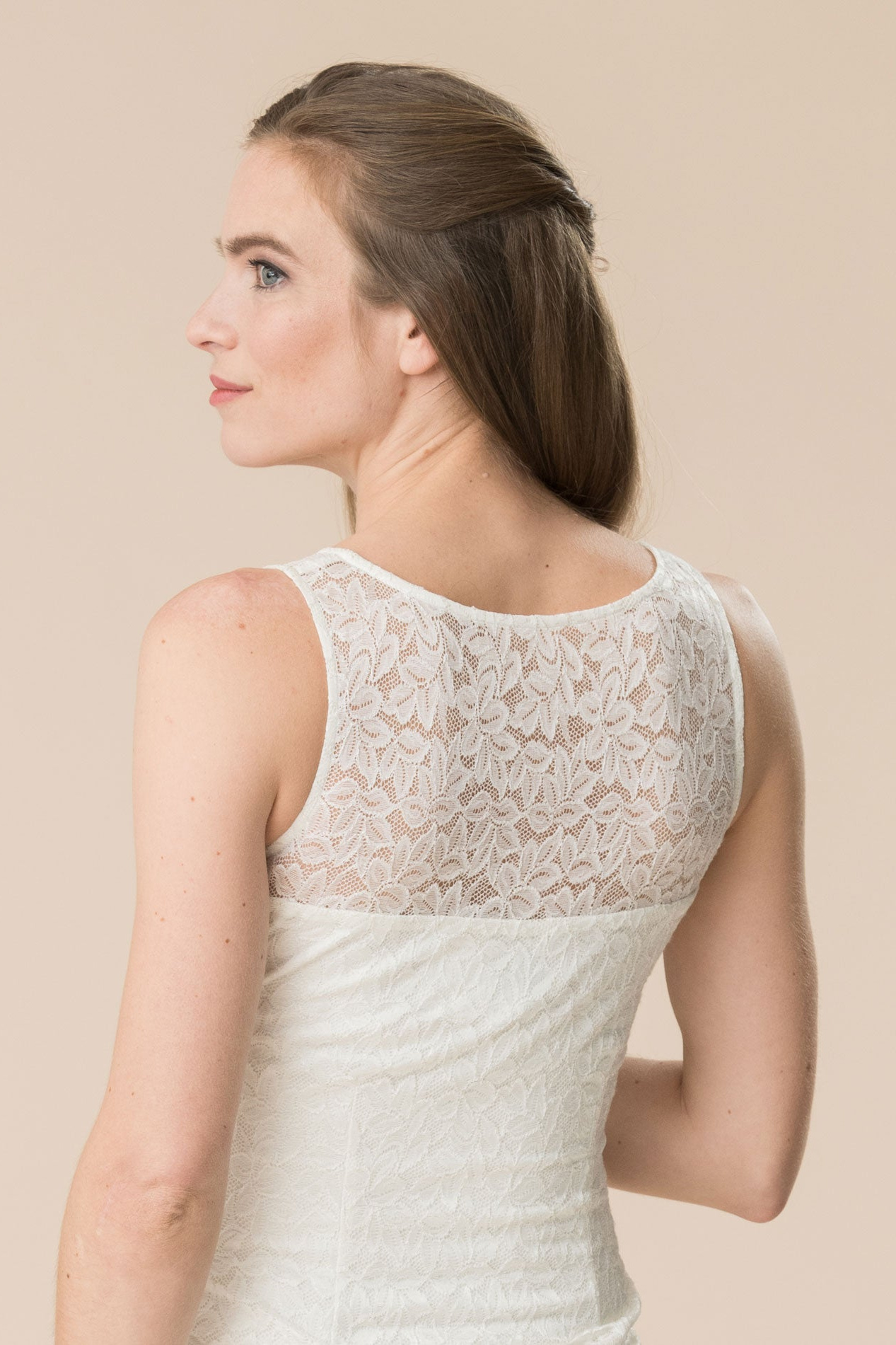 Umstandshochzeitskleid Elisa kurz – Ivory – Las Perlitas Atelier – Las Perlitas Zürich – Ansicht 8