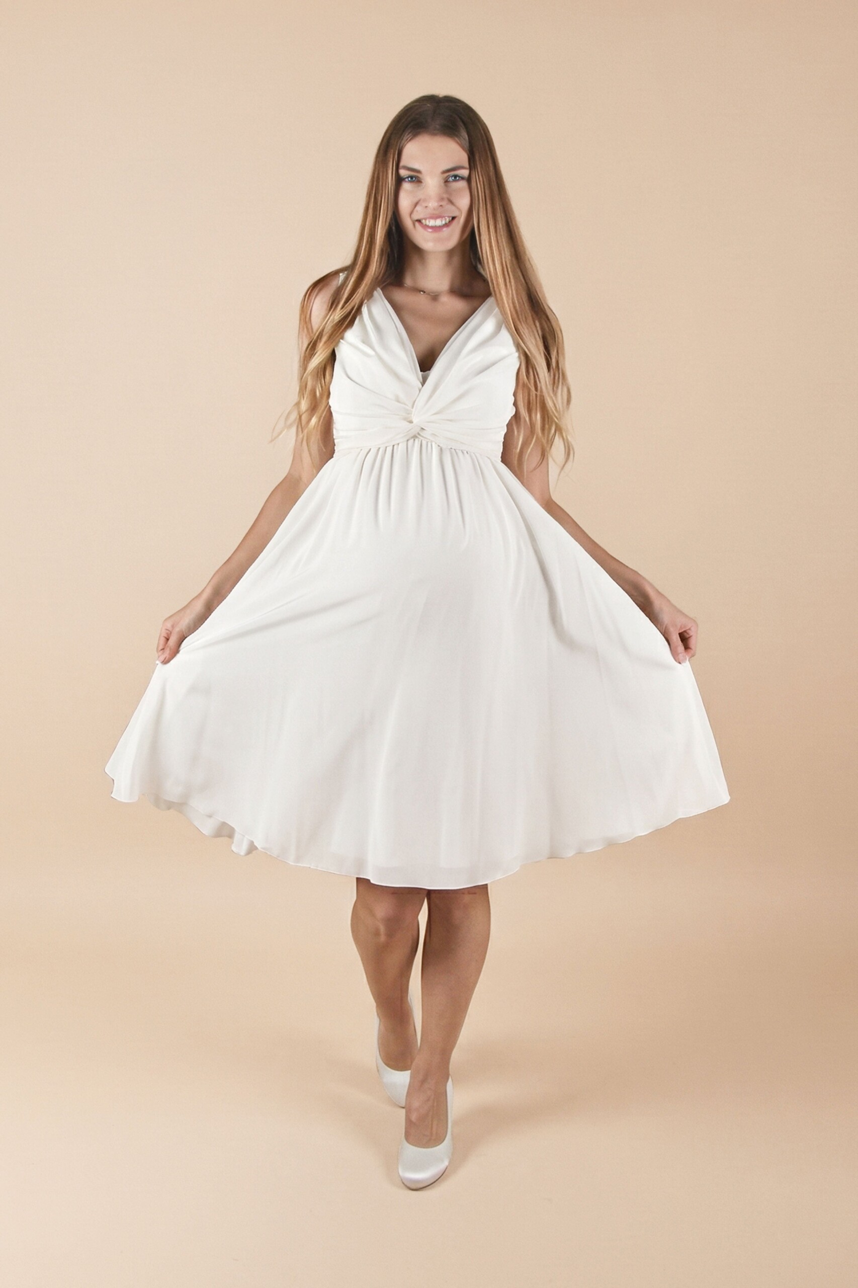 umstands-hochzeitskleid-ely-kurz-elfenbein-zuerich-01 Umstandshochzeitskleid Ely kurz – Ivory – Las Perlitas Atelier – Las Perlitas Zürich