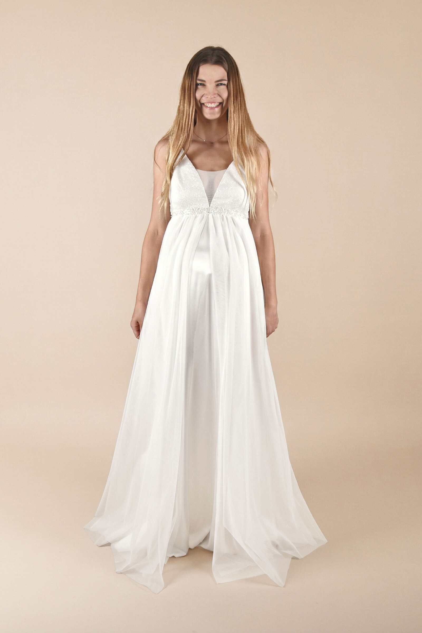 umstands-hochzeitskleid-fiona-lang-elfenbein-zuerich-01 Umstandshochzeitskleid Fiona lang – Ivory – Las Perlitas Atelier – Las Perlitas Zürich – Ansicht 5