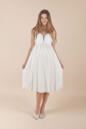 umstands-hochzeitskleid-mara-kurz-elfenbein-zuerich-03-1.jpg Umstandshochzeitskleid Mara kurz – Ivory