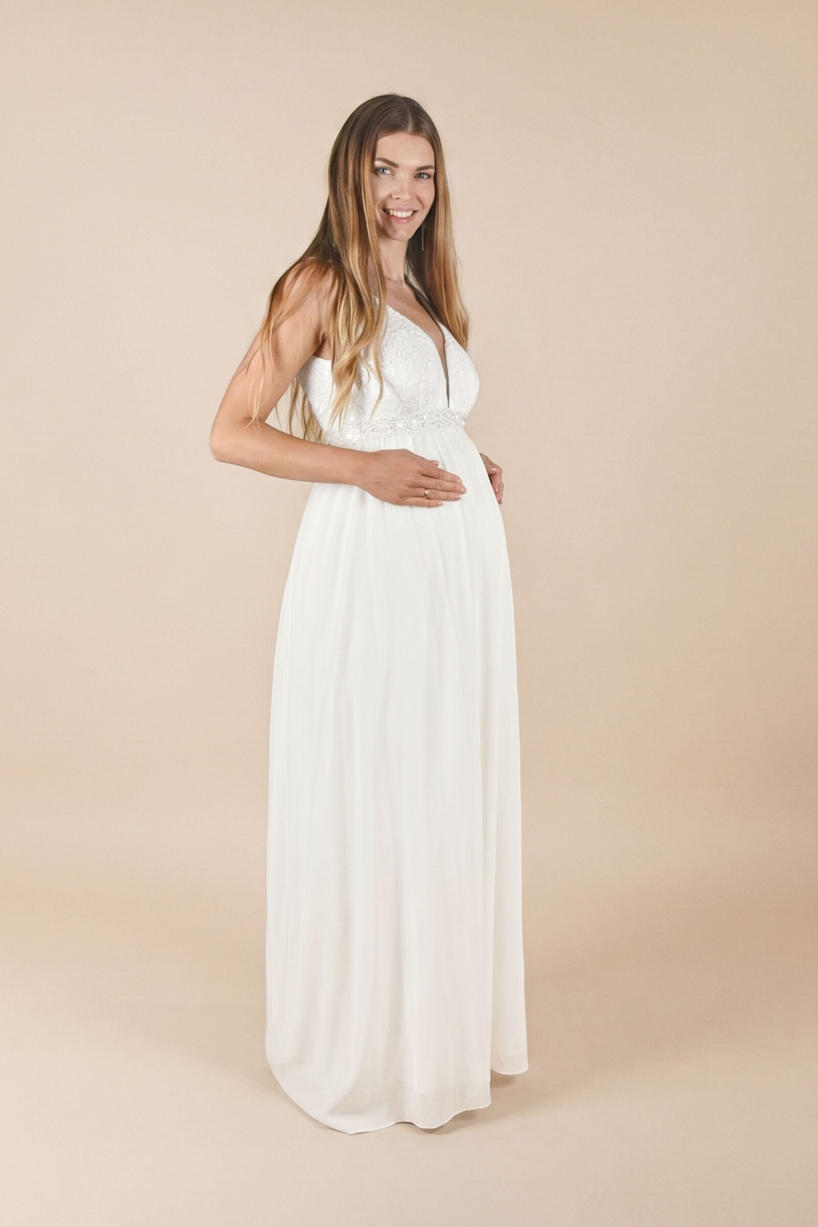 umstands-hochzeitskleid-mara-lang-elfenbein-zuerich-03 Umstandshochzeitskleid Mara lang – Ivory – Las Perlitas Atelier – Las Perlitas Zürich – Ansicht 3