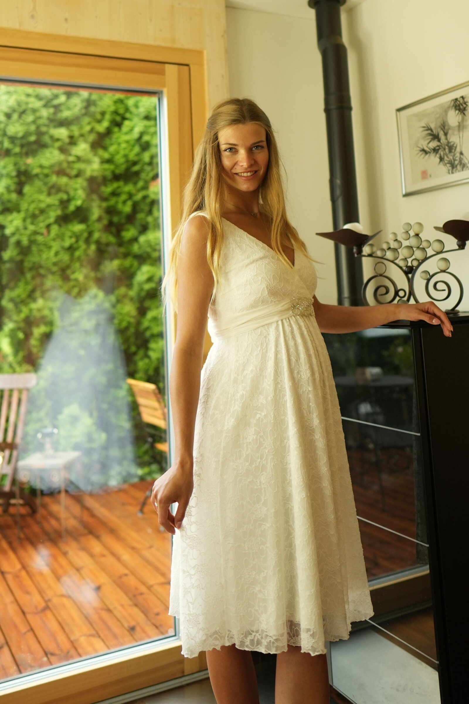 umstands-hochzeitskleid-sarina-kurz-elfenbein-zuerich-11-1.jpg Umstandshochzeitskleid Sarina kurz – Ivory